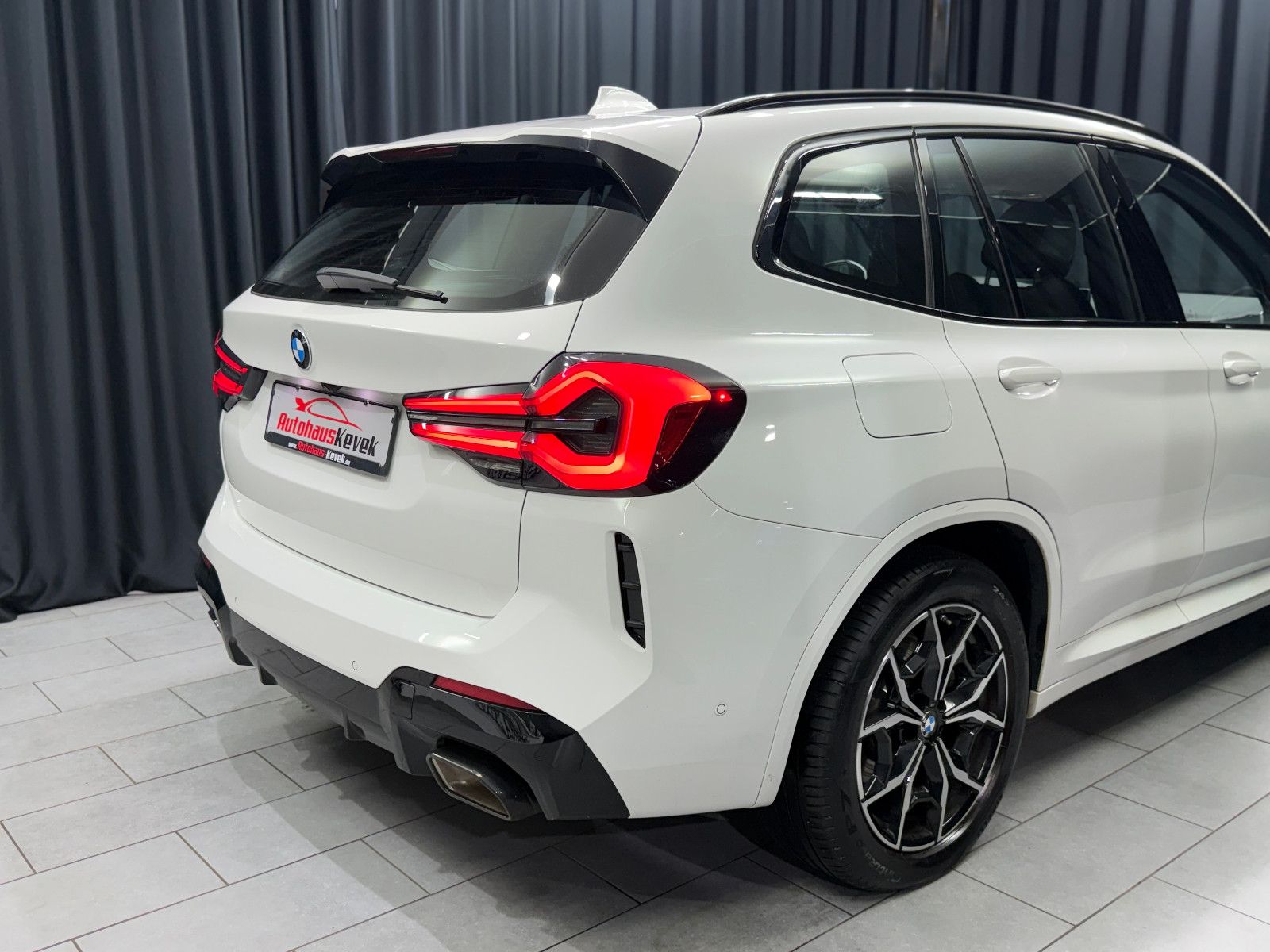 Fahrzeugabbildung BMW X3 xDrive 20 d M Sport |LED|1.HAND