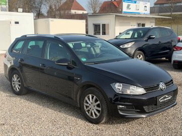 Volkswagen Golf - 2