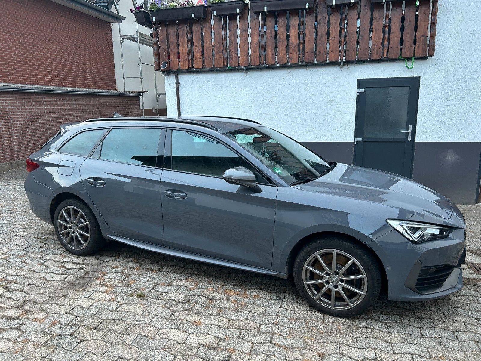 CUPRA Leon