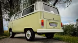 Volkswagen T2 - weiße Volkswagen T2