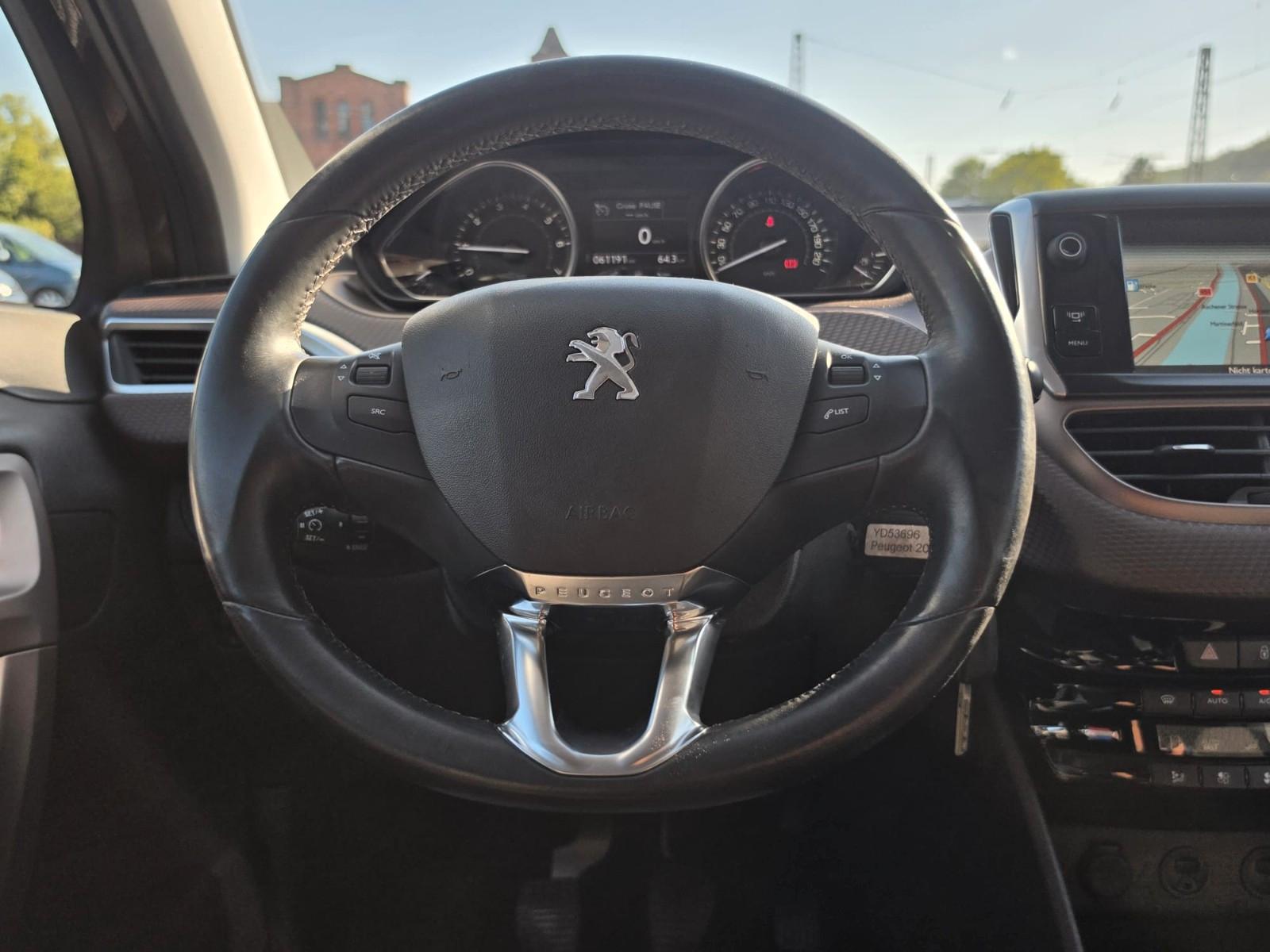 Peugeot 2008 Allure! TÜV NEU! Bordcomputer! Wenig KM!