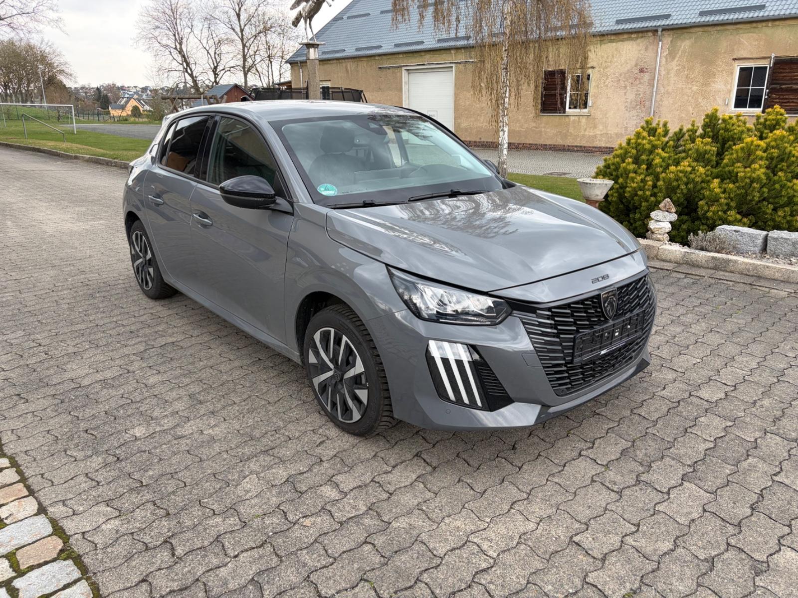 Peugeot 208 Hybrid 100 Allure