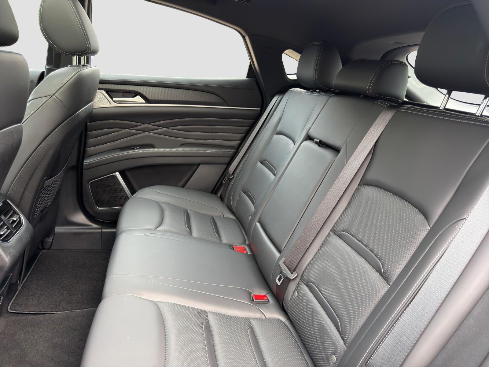 DFSK Fengon 5 1.5 Automatik Leder Schiebedach Navi