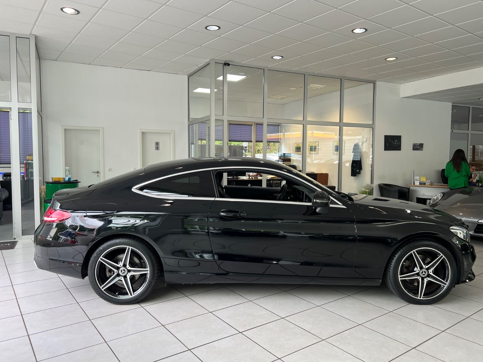 Fahrzeugabbildung Mercedes-Benz C 220 d Coupe * AMG FELGEN *