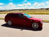 BMW 330i Touring e46 im Originalzustand  - BMW 330 mit Benzin-Antrieb: Kombi, E46 330i
