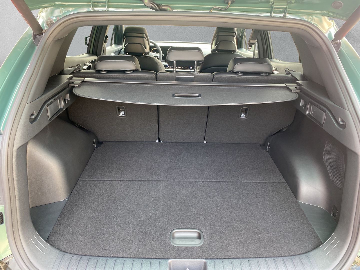 Fahrzeugabbildung Kia Sportage GT-Line 4WD 1.6 T-GDI Mild-Hybrid EU6e