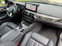 BMW 530e Touring SAG M Sport PRO*LASER*HEAD UP*