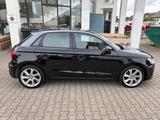 Audi A1 Sportback Xenon LED Sitzhz LMRäder L&R-Automa - Audi A1 in Hagen
