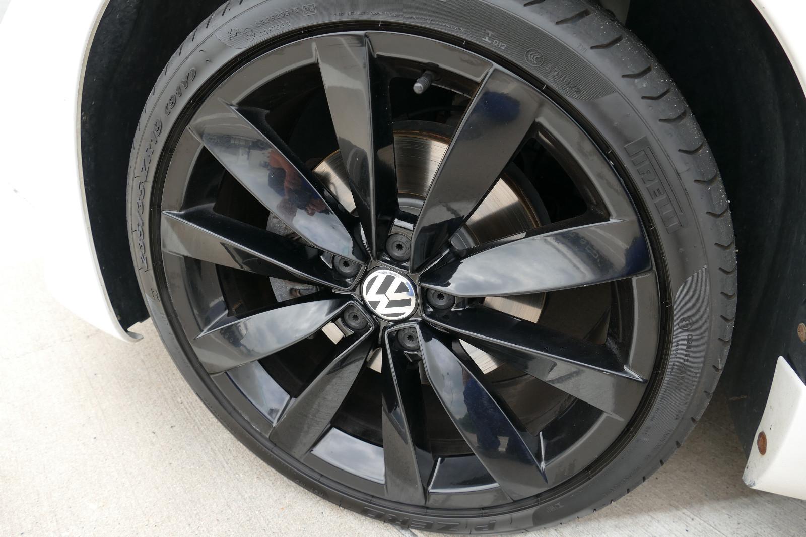 Car Image 27