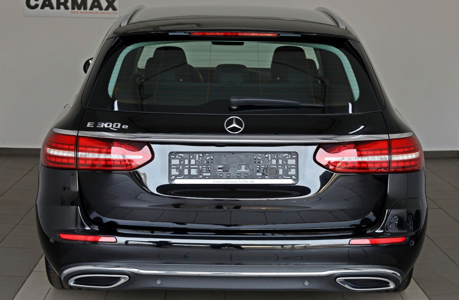 Fahrzeugabbildung Mercedes-Benz E 300 e T Avantgarde,T.Leder,Navi,Kamera,AHK +WR