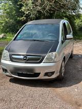 Opel Ein sparsamer Opel Meriva 1,4 L mit TÜV - Opel Meriva in Freiburg