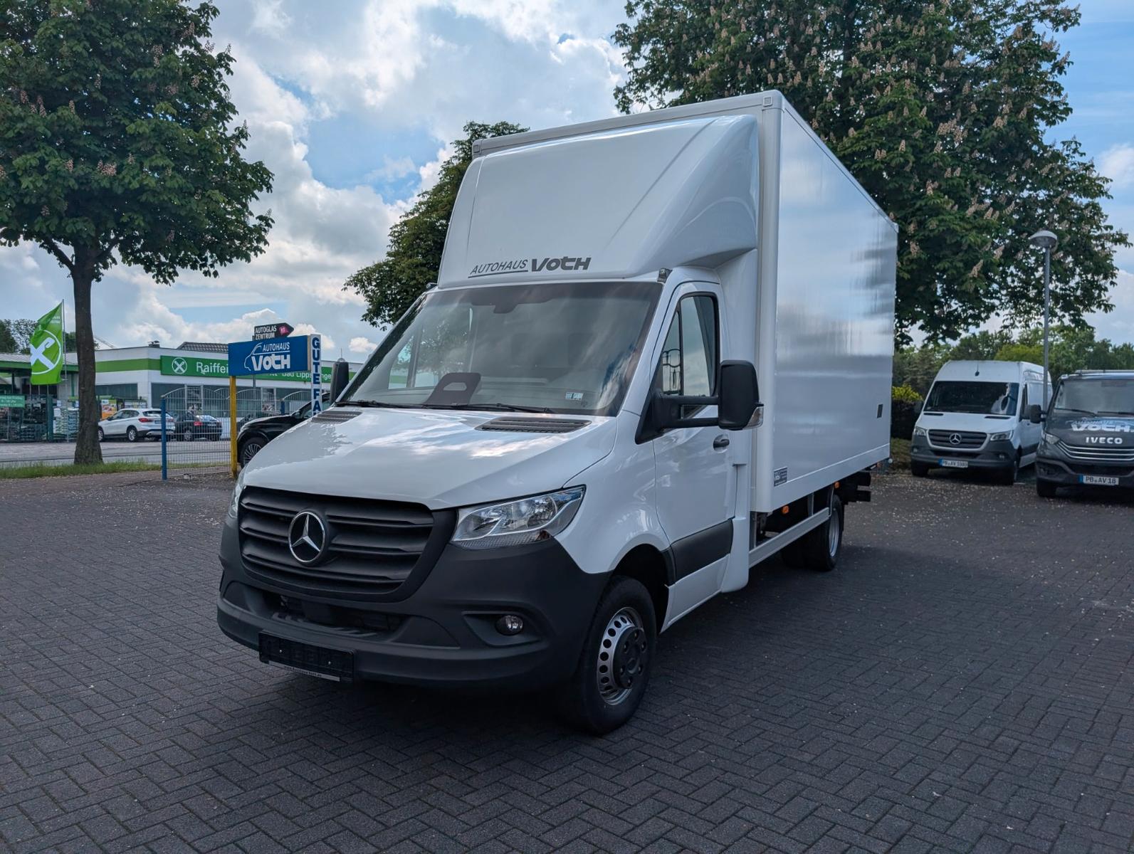 Mercedes-Benz Sprinter 517 Koffer mit Portaltüren