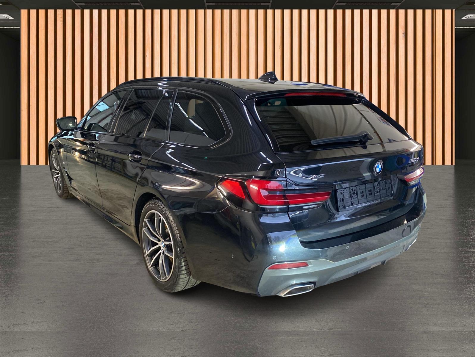 BMW 520 dA xDrive M Sport*Pano*KeyGo*DAB*Hifi