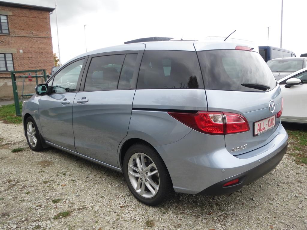 Mazda 5