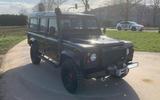 Land Rover Defender 110 Td5 Station Wagon E - Land Rover Defender mit Diesel-Antrieb