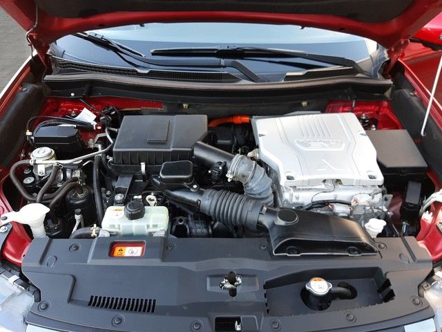 Fahrzeugabbildung Mitsubishi Outlander Plus Spirit 2.4 PHEV 4WD Leder 360°