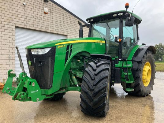 John Deere 8310R