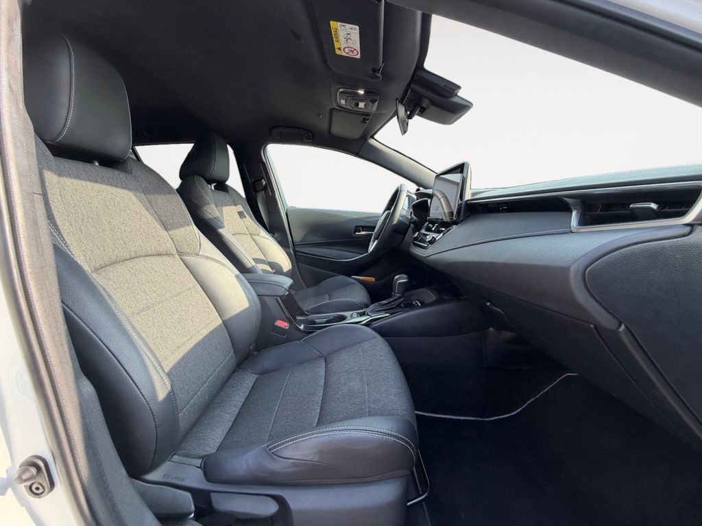 Fahrzeugabbildung Toyota Corolla 1.8 Hybrid Touring Sports Teamplayer