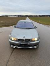 BMW 320i M Paket Facelift - BMW 320 aus 2005: Coupe