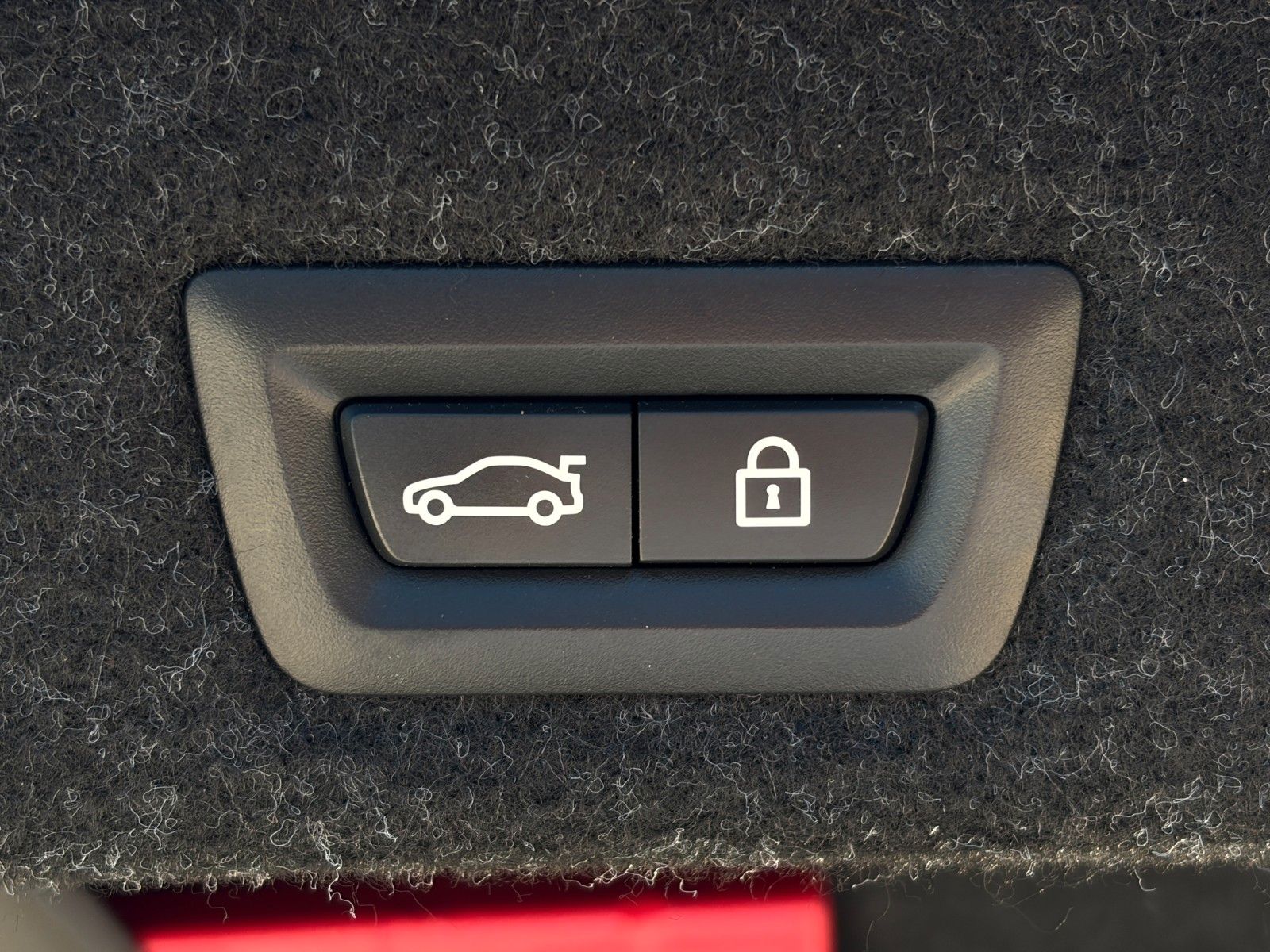 Fahrzeugabbildung BMW M550i xDr GSD Laser HuD 360° DAProf SBL H&K AHK