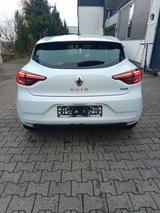 Renault Clio TCe 90 X-tronic intens etech - Renault Clio in Wiesbaden