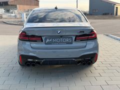 BMW M5/COMPETI/SITZ.BELÜF/BMW GAR/DRIVERS PACKAGE BMW M5/COMPETI/SITZ.BELÜF/BMW GAR/DRIVERS PACKAGE