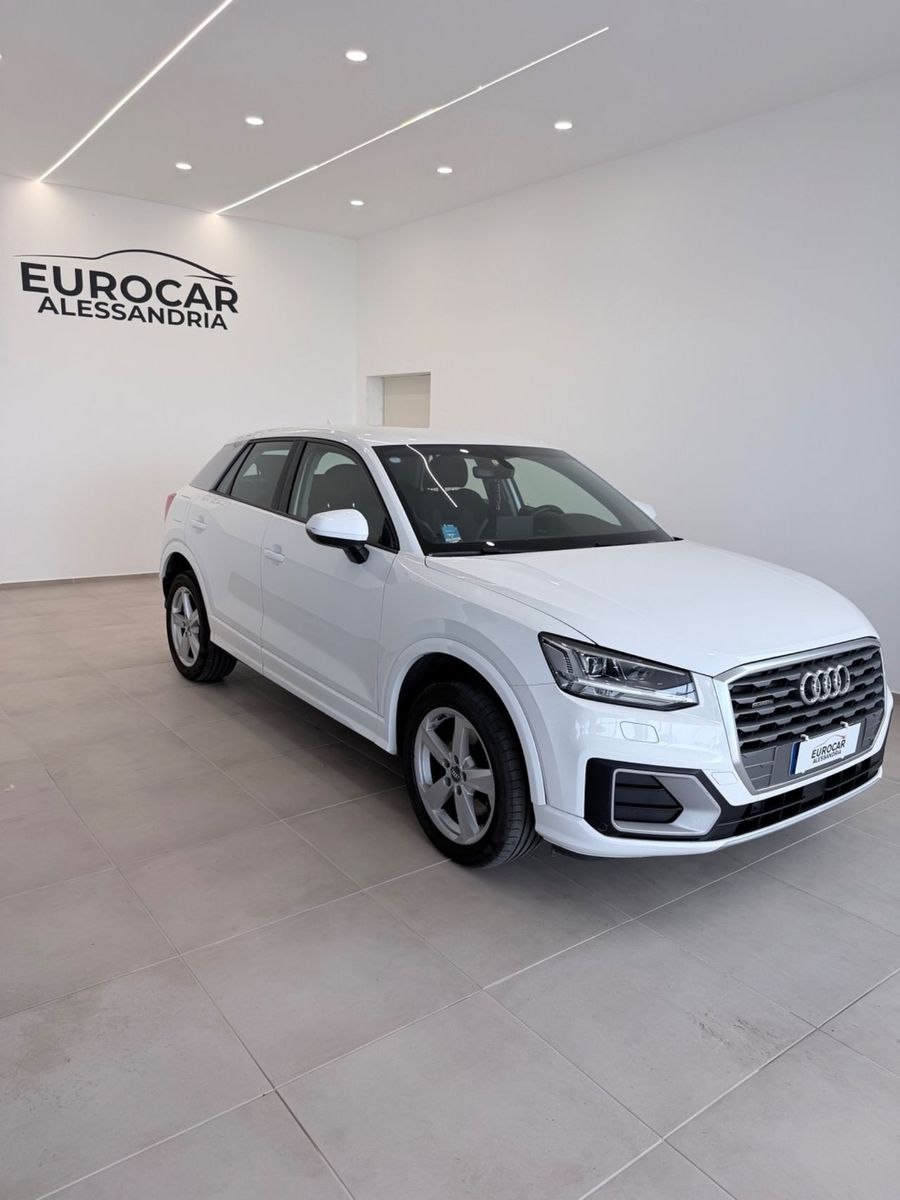 AUDI Audi Q2 2.0 TDI quattro S tronic Business