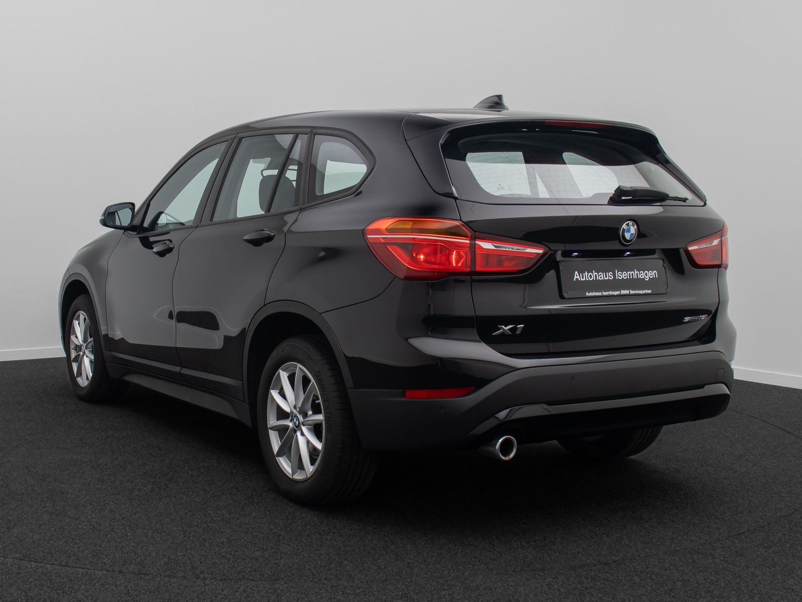 Fahrzeugabbildung BMW X1 sD18i GeschwindigReg DAB ParkAss Navi Lordos