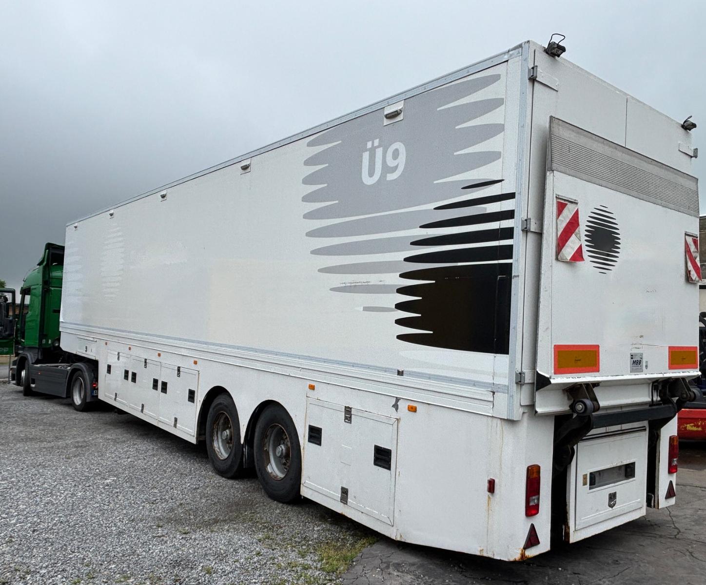 Andere 2-achs Koffer/ex- Ü-wagen /EVENT/ Klima/Heizung/