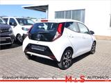 Toyota AYGO 1.0 x-play connect - Toyota Aygo (X): Play Connect
