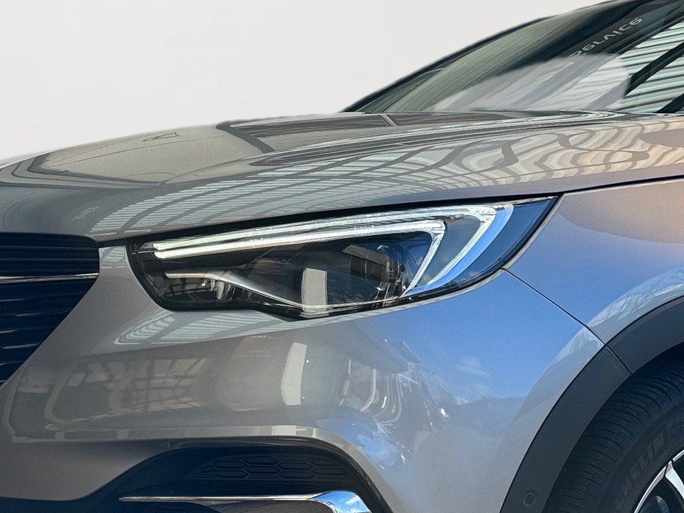 Fahrzeugabbildung Opel Grandland X 1.6 A/T Turbo Ultimate