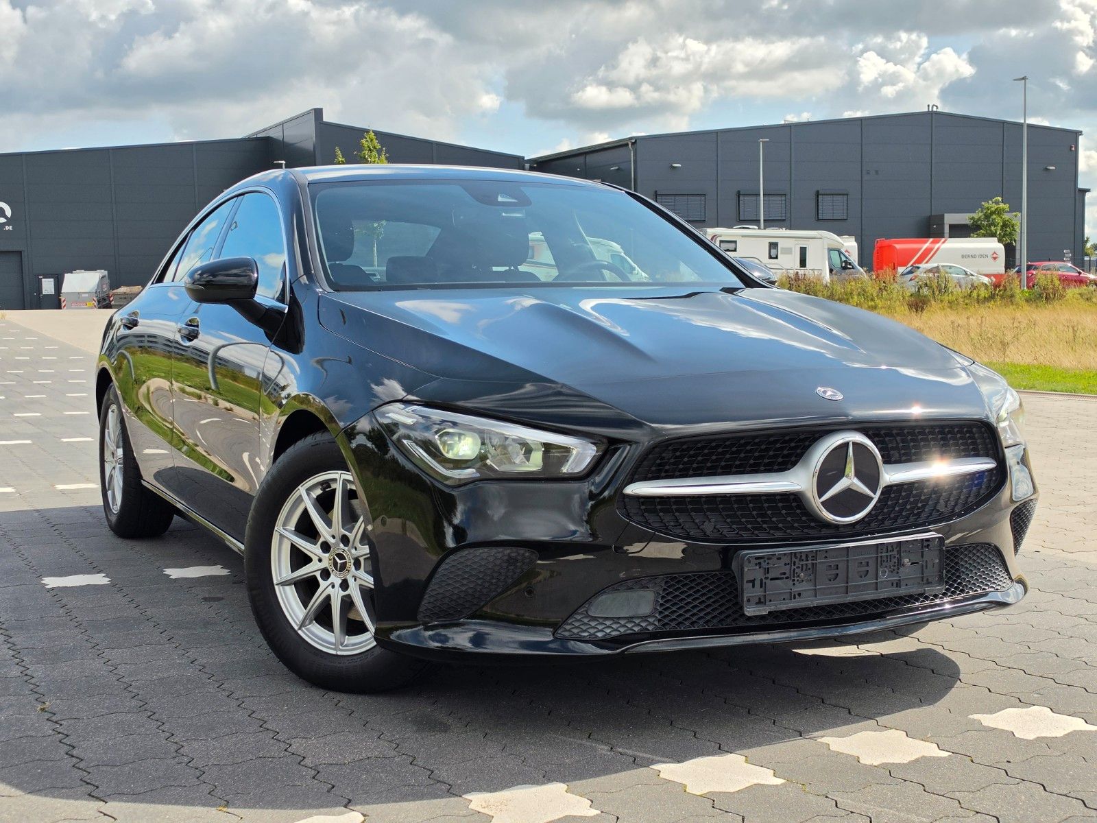 Mercedes-Benz CLA 180,AUTOMATIK NAVI LED.XENON R.KAMERA