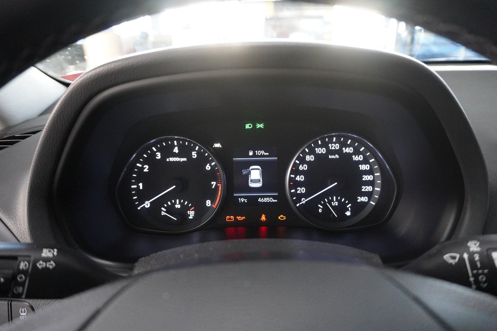 Fahrzeugabbildung Hyundai i30 1.5 T-GDI PURE NAVI/LED/KAMERA/SPORT/SH/AHK