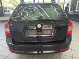 Skoda Octavia Combi 1.6 MPI Ambiente, Klima, Sitzheiz. - Skoda Octavia mit Benzin-Antrieb: Kombi, Euro4, 1.6