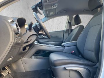 Hyundai Kona Select Elektro Kam.+KeyLess+Navi+SHZ+ACC