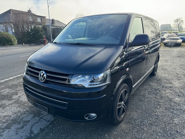 Volkswagen T5 Transporter Bus Multivan Highline 4Motion