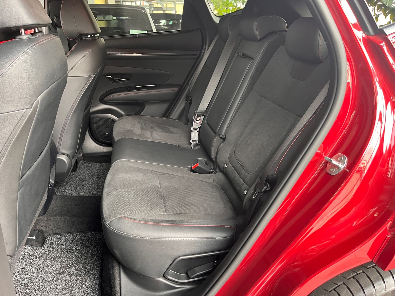 Fahrzeugabbildung Hyundai TUCSON N Line Mild-Hybrid 4WD LED NAV SHZ 19"