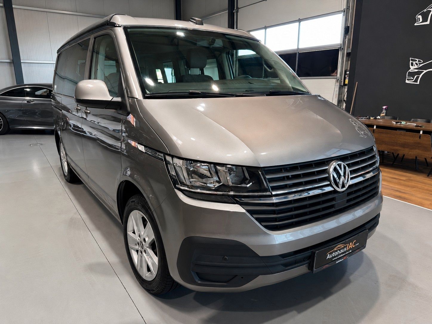 Volkswagen T6 California Multivan Beach Tour PDC AHK RADIO foto 3