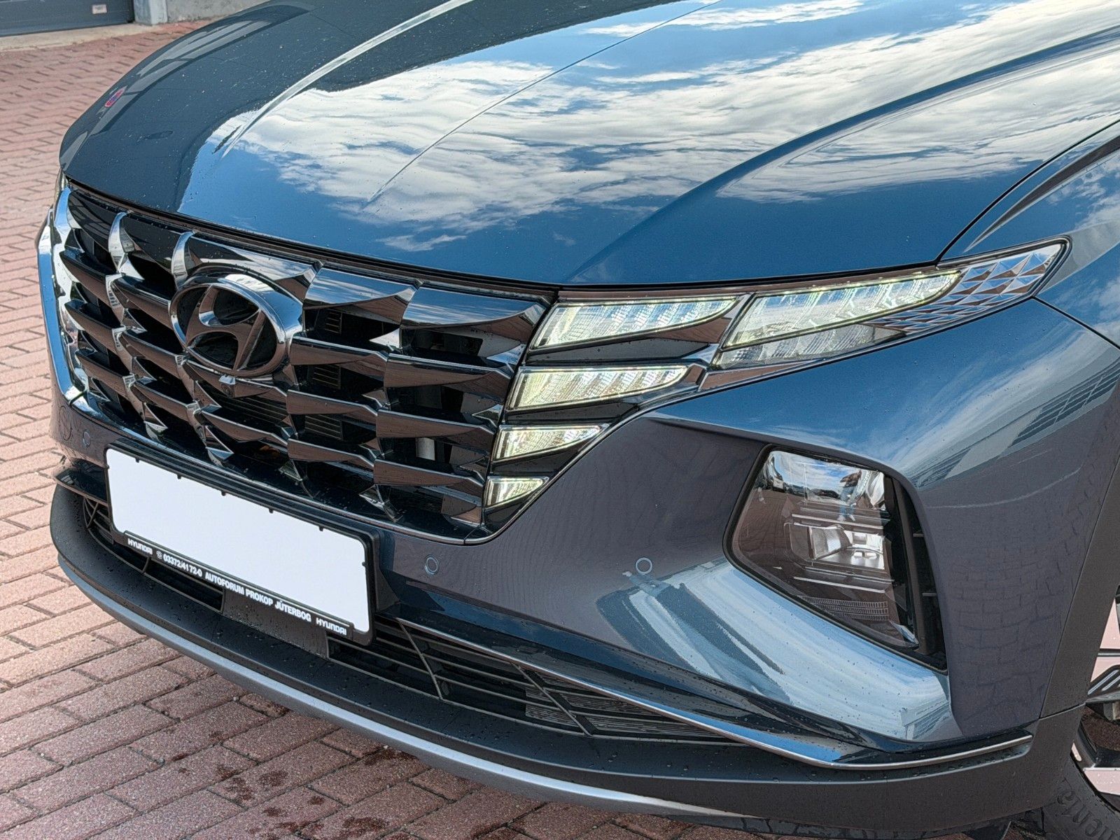 Fahrzeugabbildung Hyundai TUCSON 1.6 T-GDI Prime *Nav*AHK*ACC*ECS*LED*360°