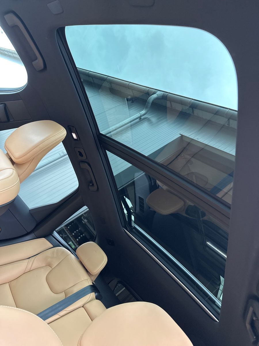 Fahrzeugabbildung Volvo XC60 T6 AWD Recharge Plus Bright NAV+LED+PANO