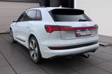 Audi e-tron 50 quattro S line Voll neuer Motor - weiße Audi e-tron