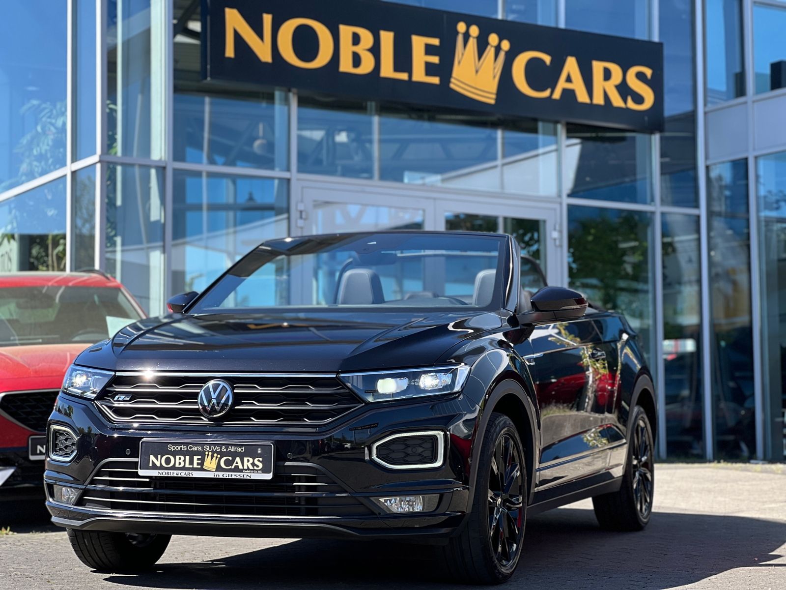 Fahrzeugabbildung Volkswagen T-Roc Cabriolet R Line Black AHK BEATS KEYLESS
