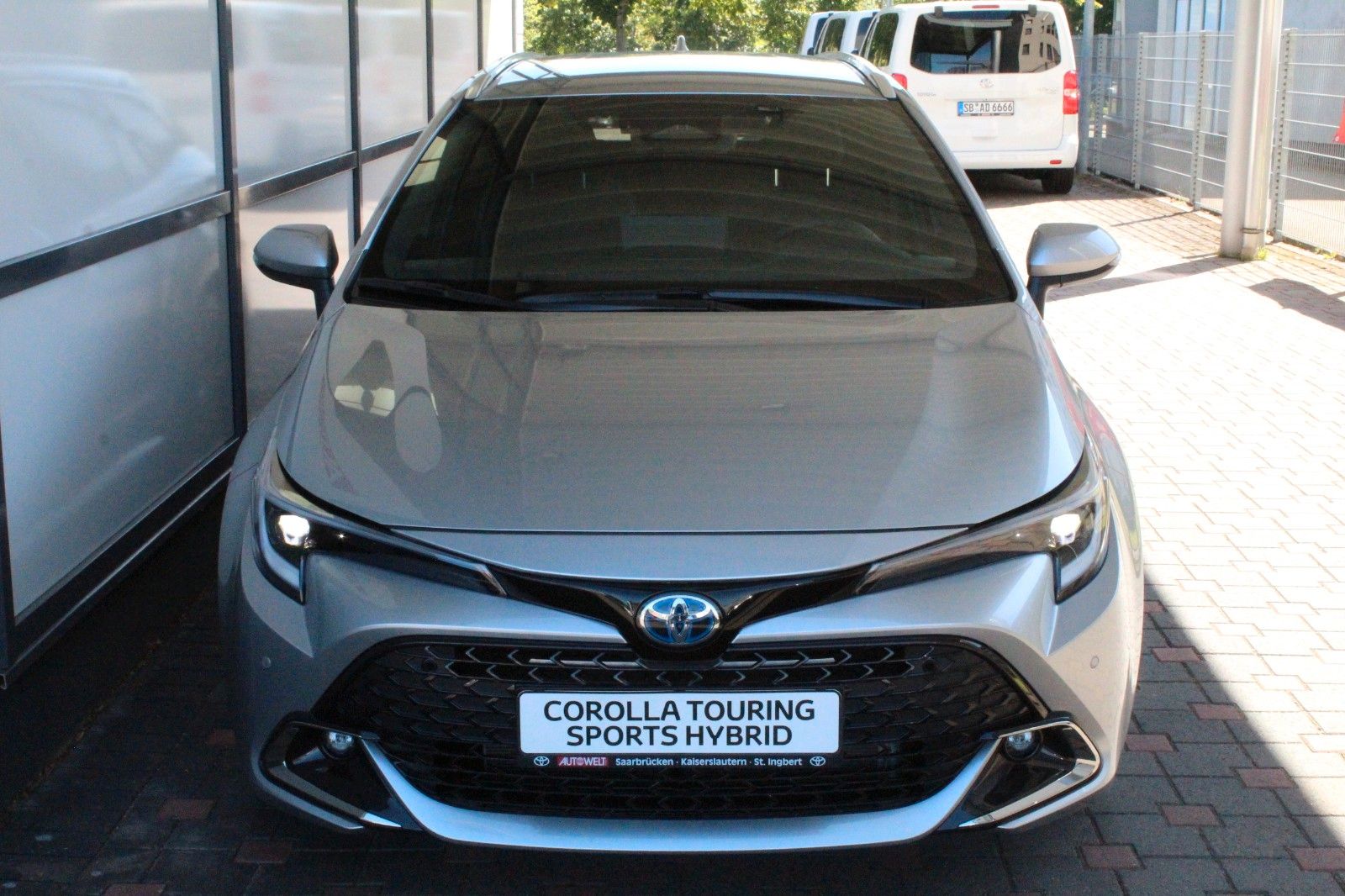 Fahrzeugabbildung Toyota Corolla TS 2.0 Hybrid Team D,NAVI,PDC,RFK,LED