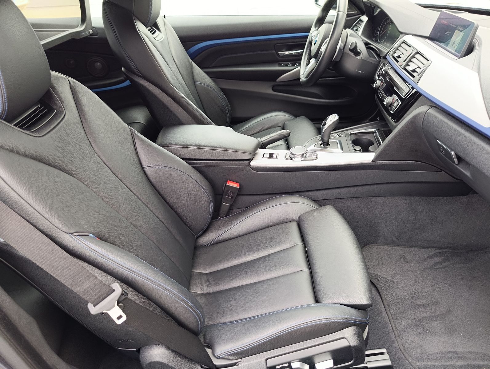 BMW Cabrio 440 i xDrive M Sport Leder RFK Sound Navi foto 18