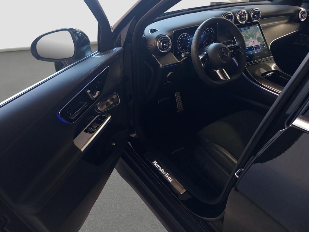 Fahrzeugabbildung Mercedes-Benz GLC 220 d 4M AMG*AHK*Pano-Dach*Kamera*Memory*