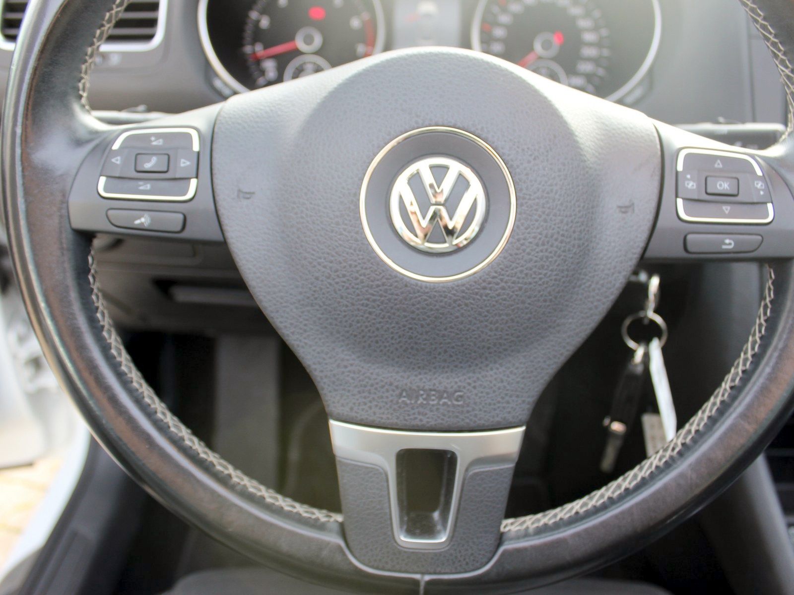 Fahrzeugabbildung Volkswagen Golf Cabriolet Cup 1,4 TSI