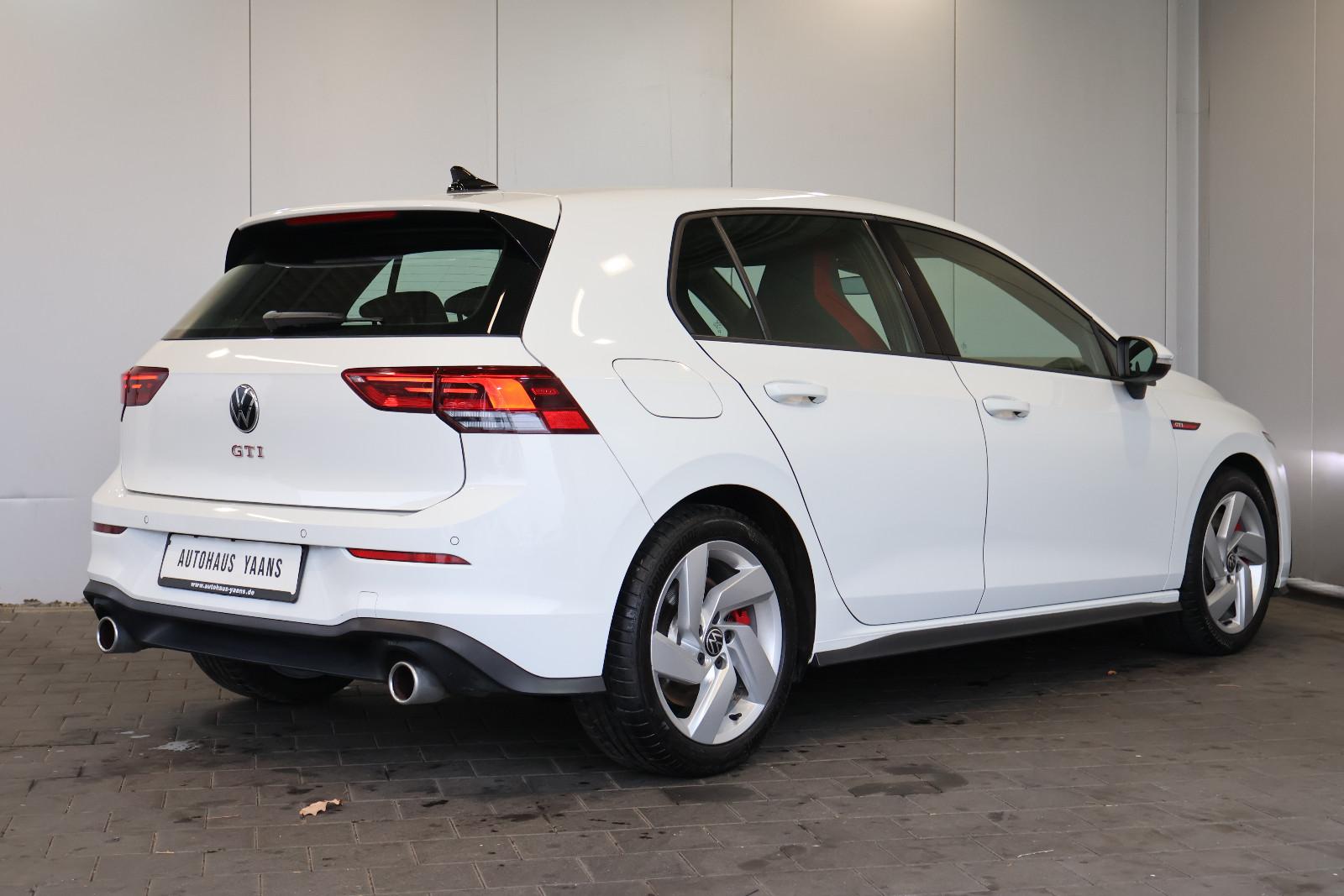 Volkswagen Golf VIII GTI 2.0 TSI AID+LANE+LED+AMBIENT+17", миниатюра 4