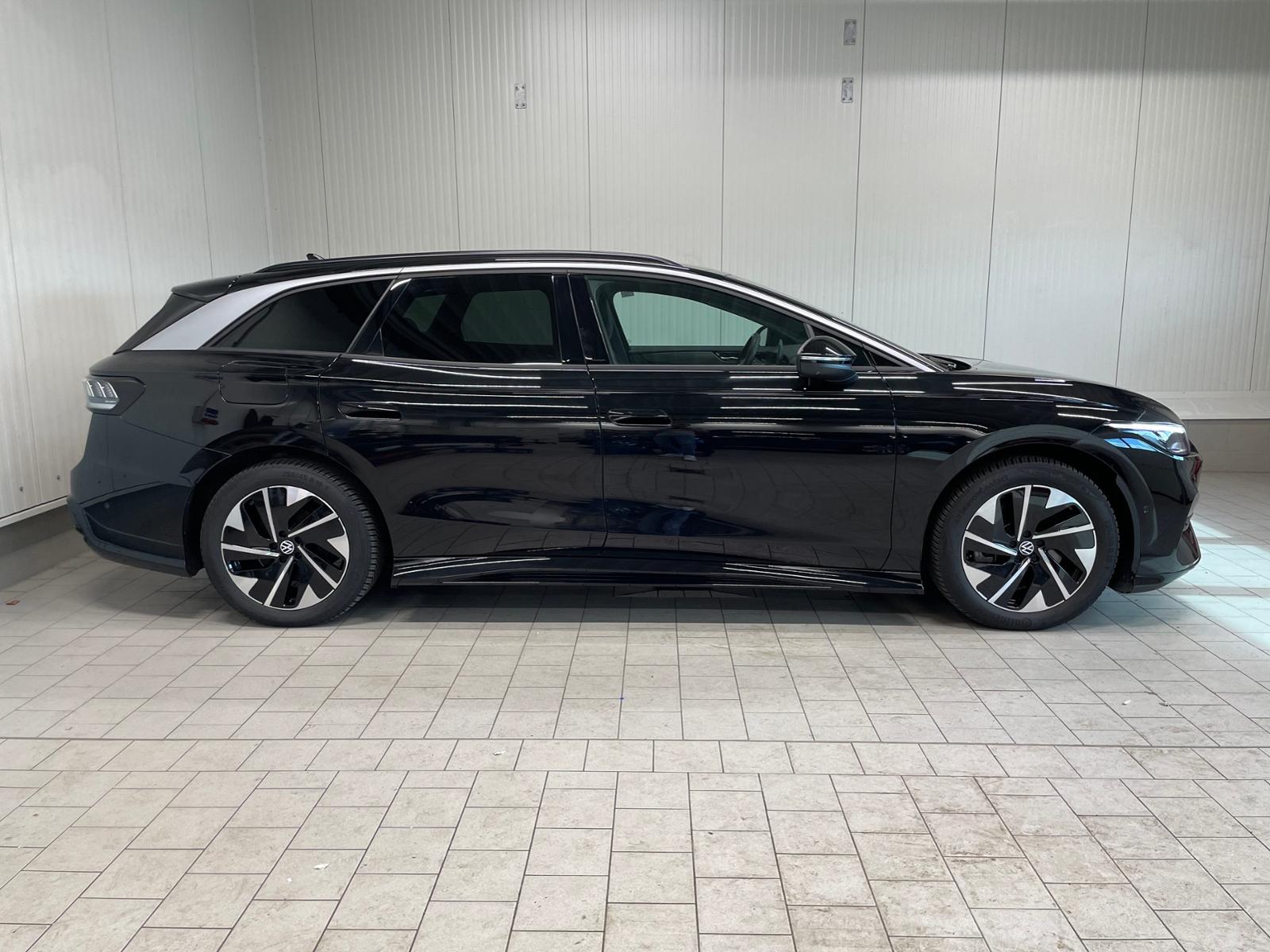 Volkswagen ID.7 Tourer Pro 77kWh AHK WÄRMEPUMPE IQ.LIGHT