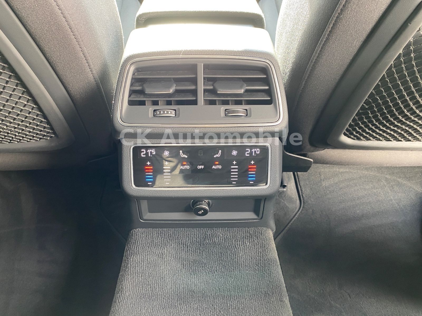 Fahrzeugabbildung Audi A6 Avant 45 TDI Quattro/Navi/Head-Up/LED/Kamera