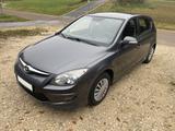 Hyundai i30 1.4 Benzin | 2011 | 159 500 km... - Hyundai: I50